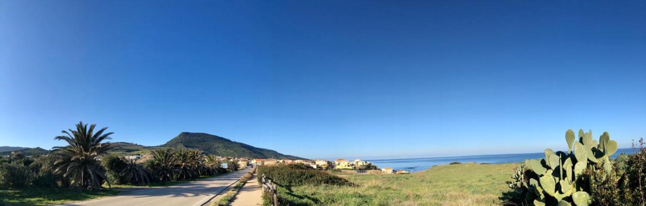Apartment Tramonto Sea-Front Valledoria  Exterior foto