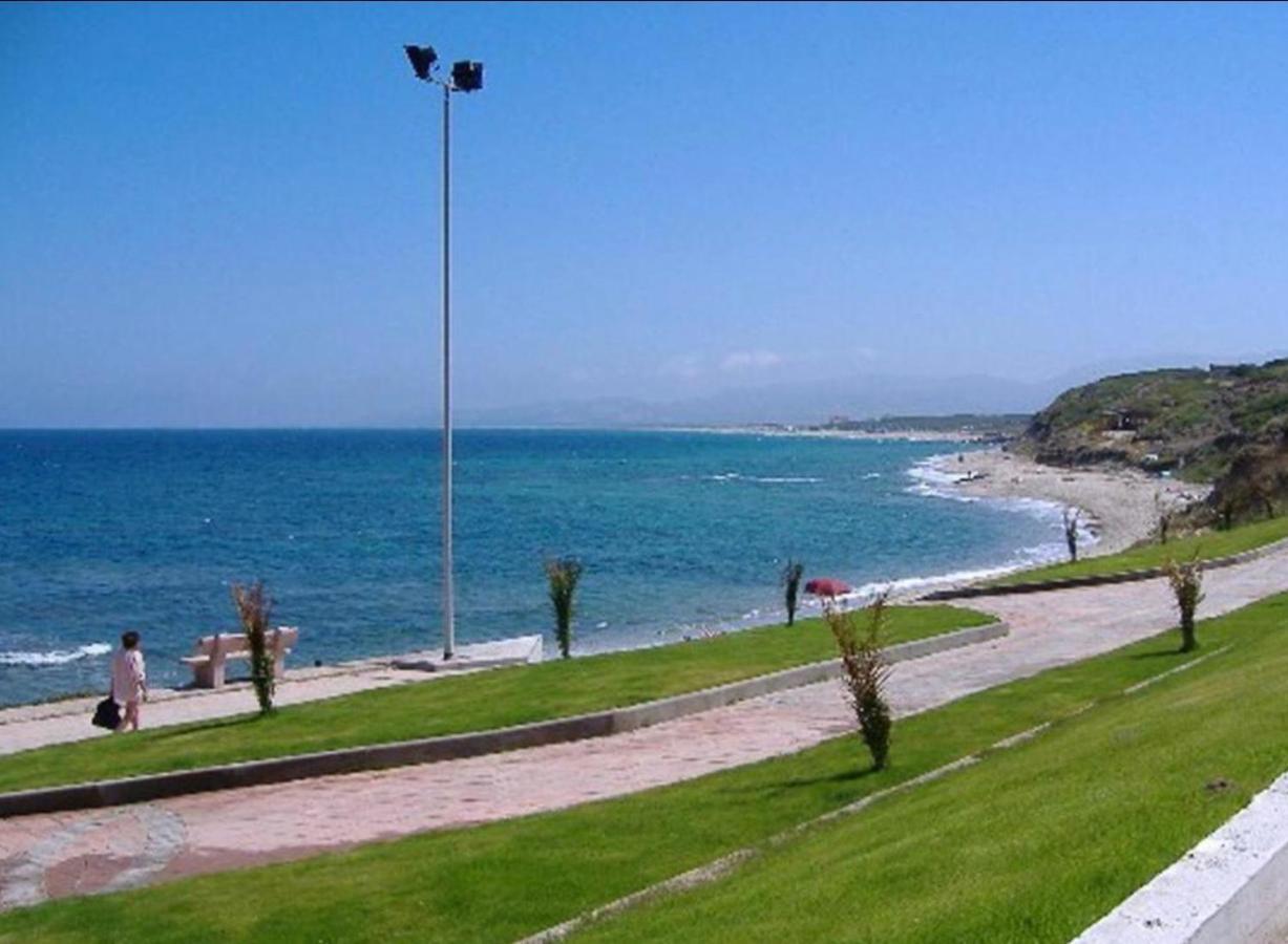 Apartment Tramonto Sea-Front Valledoria  Exterior foto