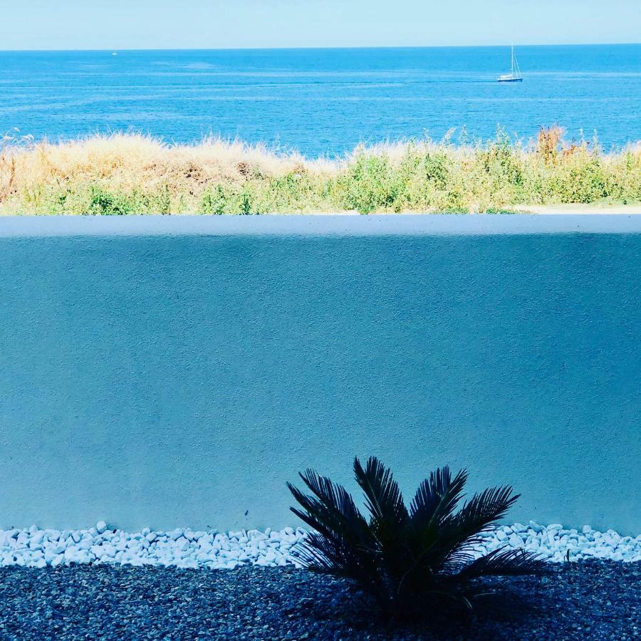 Apartment Tramonto Sea-Front Valledoria  Exterior foto